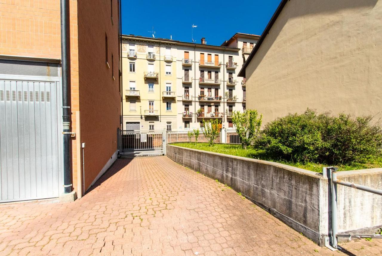 Come Casa Like Home Apartment With Parking Turim Exterior foto